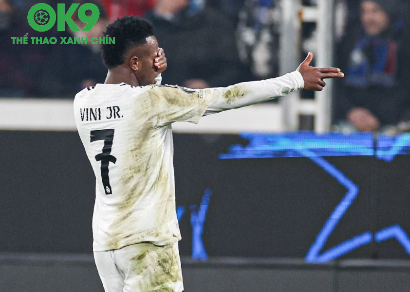 Muốn trở thành siêu sao bóng đá, Vinicius cần nhiều hơn nữa – Ảnh: Getty